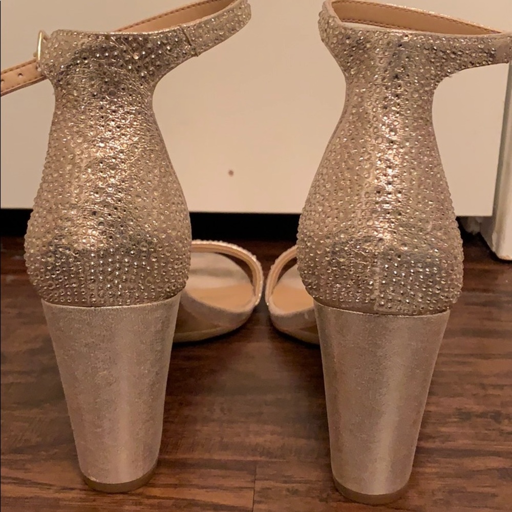 INC size 10 gold embellished heels